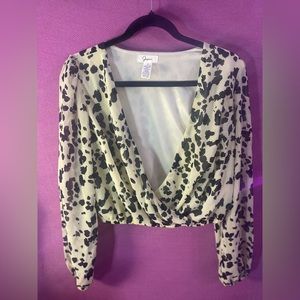 Japan black/ white print silk long sleeve crop top with deep v-neck